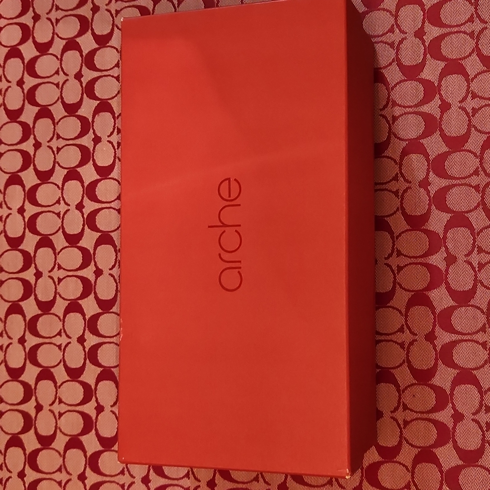 Shoe  Box